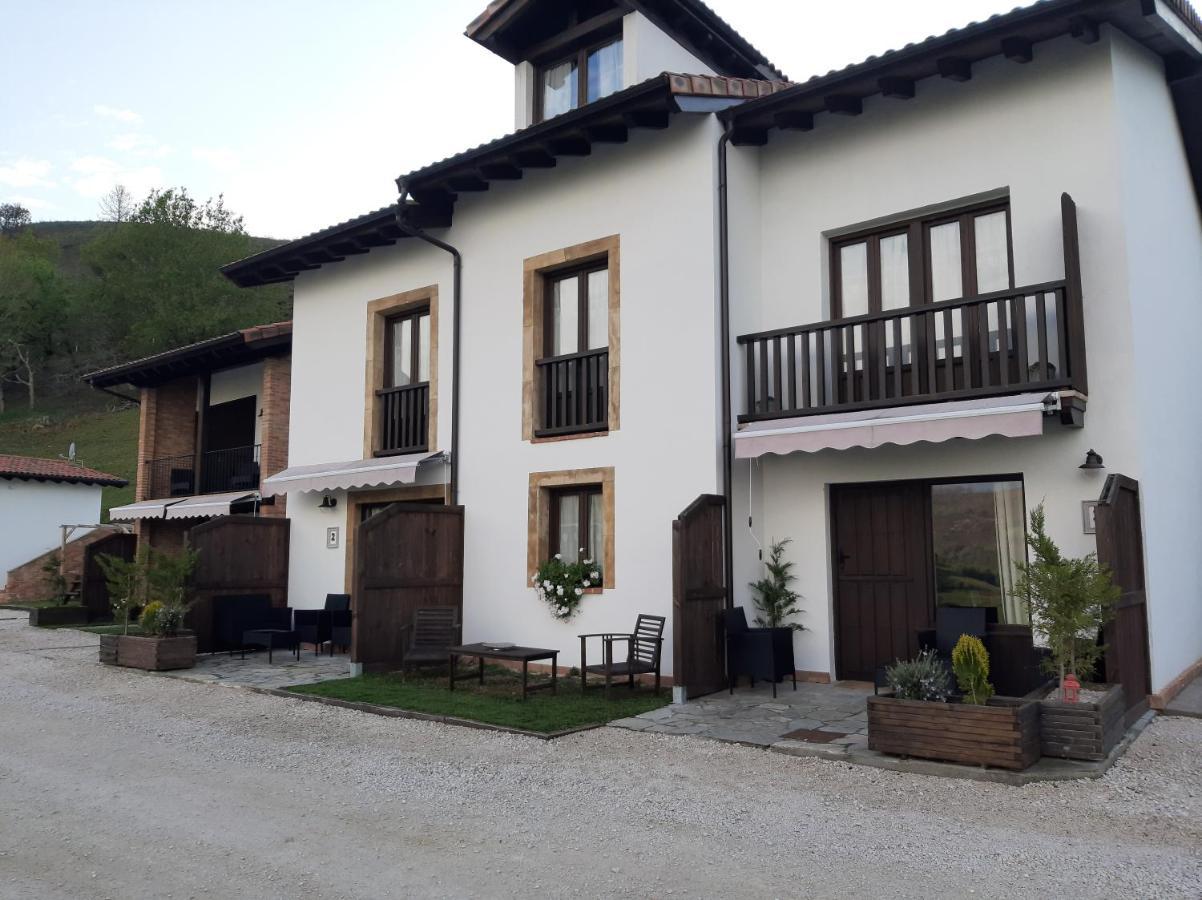 Apartamentos El Llanin Onís Dış mekan fotoğraf