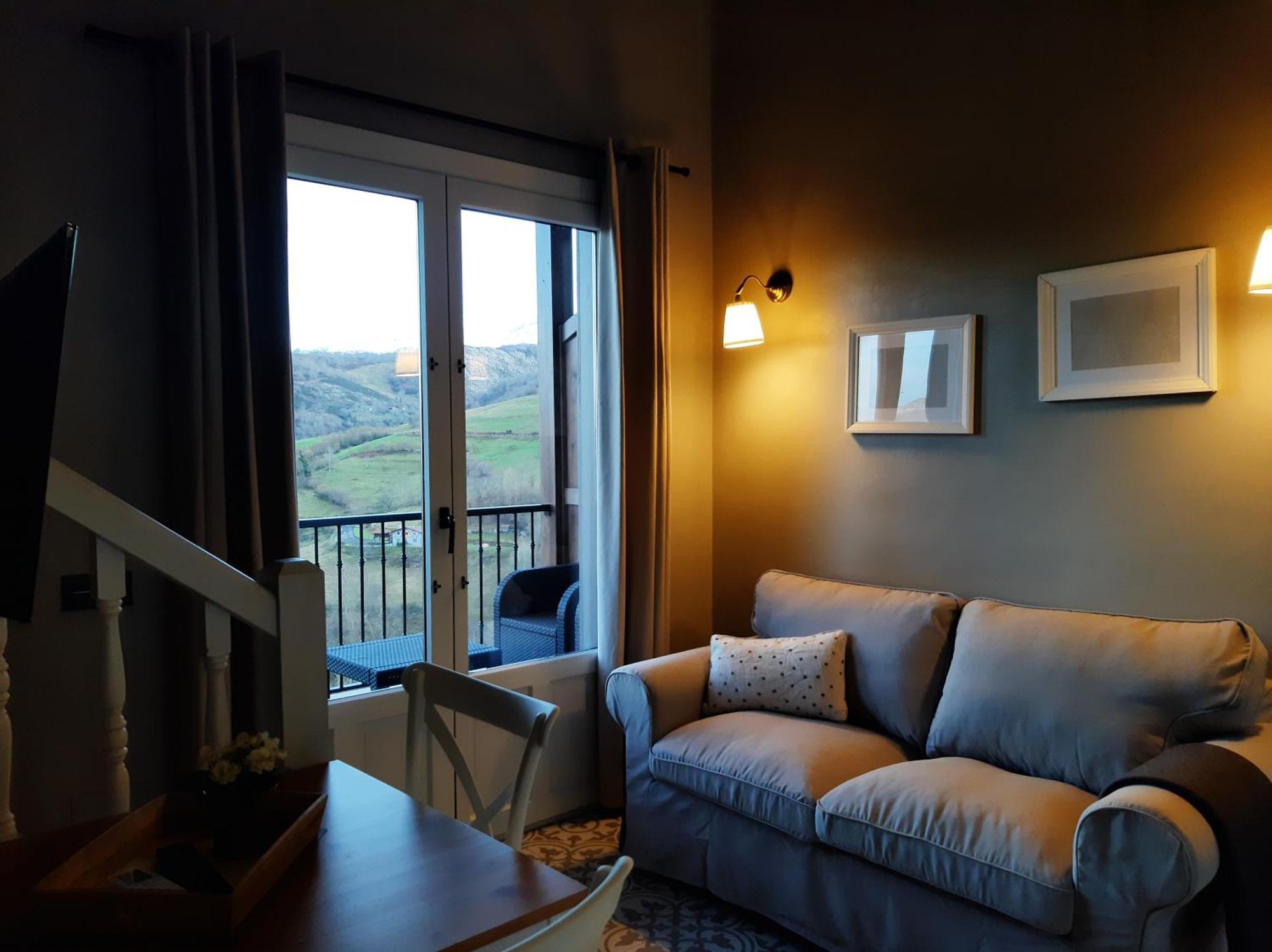 Apartamentos El Llanin Onís Oda fotoğraf