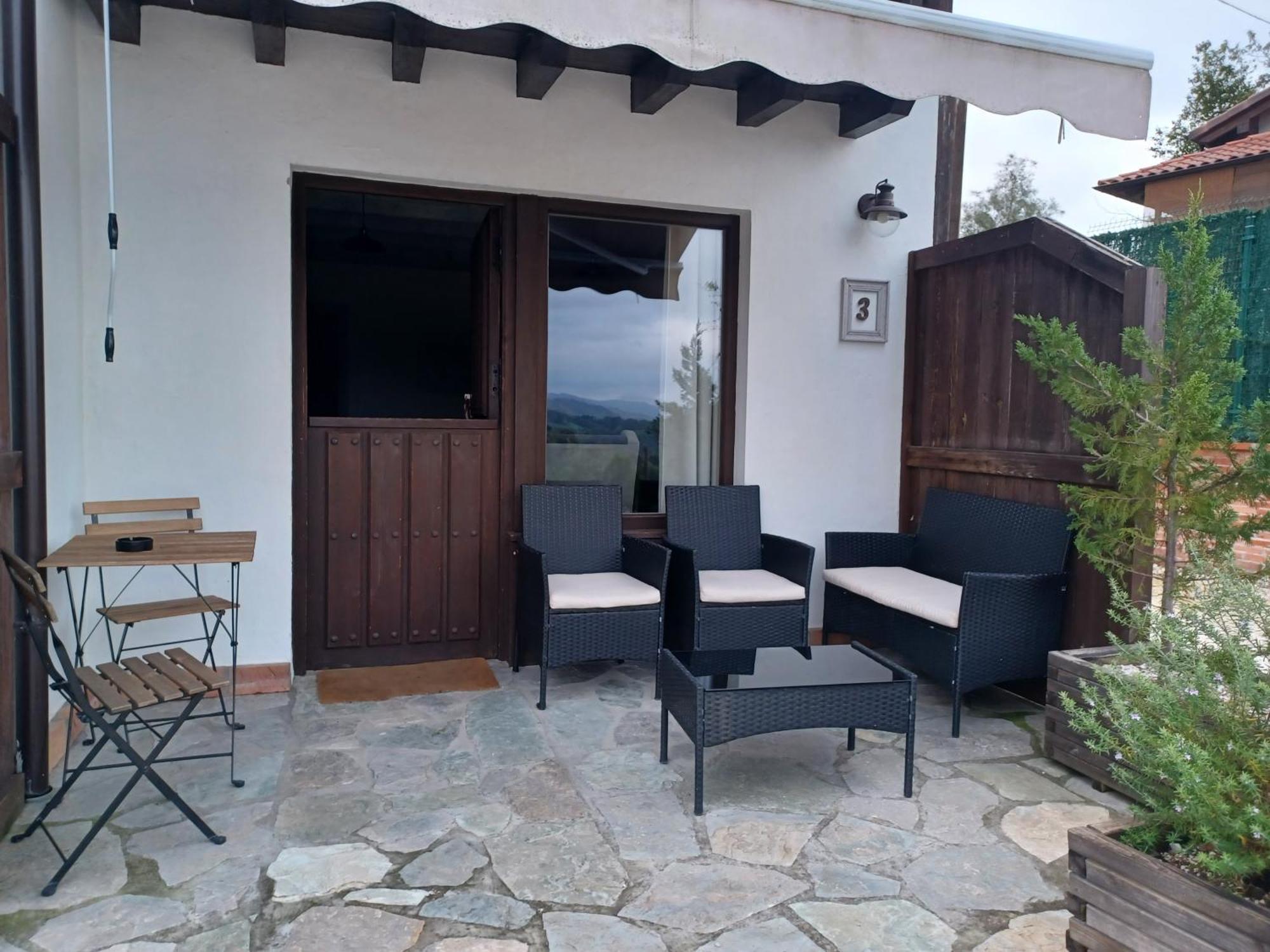 Apartamentos El Llanin Onís Oda fotoğraf