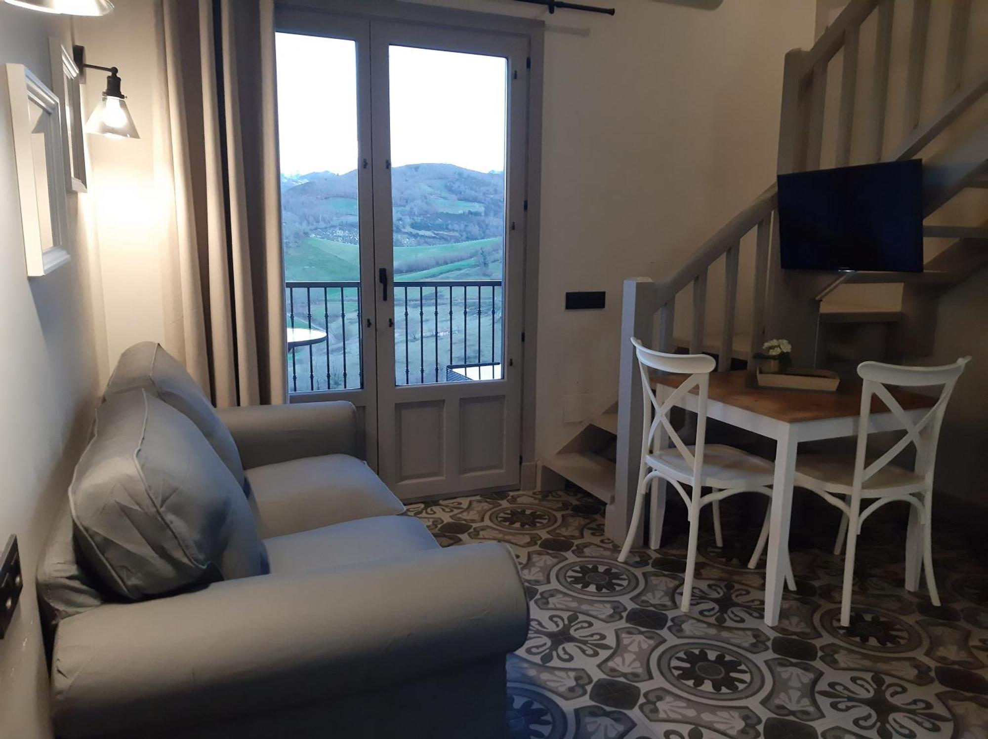 Apartamentos El Llanin Onís Oda fotoğraf